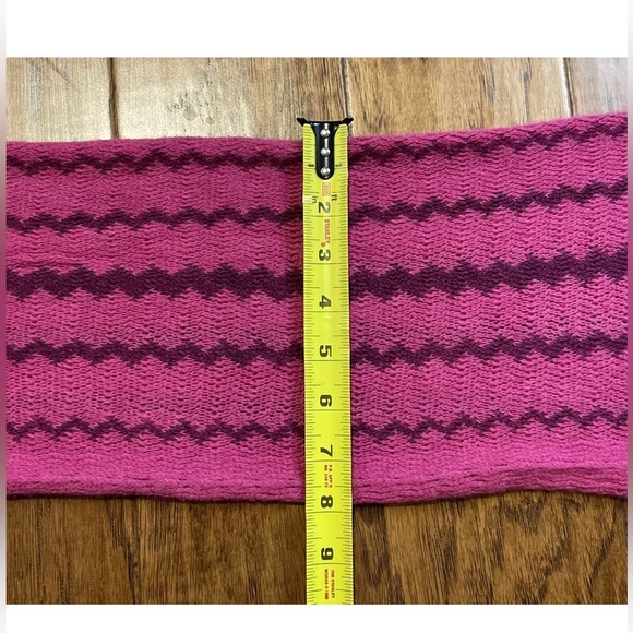 KIMBERLY C Girls / Kids Pink Zig-Zag Pattern Scarf 29.5 In NWT CUTE! Knit Fringe - Picture 10 of 10